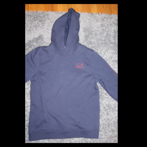 Vineyard Vines Hoodie - Picture 1 of 3